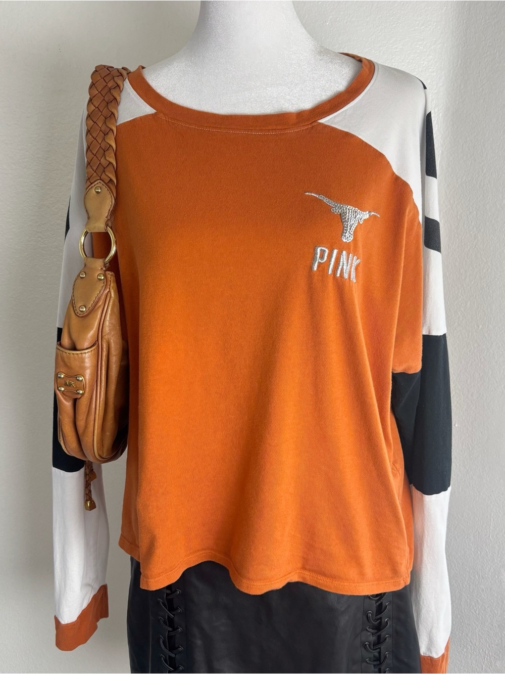 Victoria’s Secret PINK Texas Longhorns Graphic Top Size M